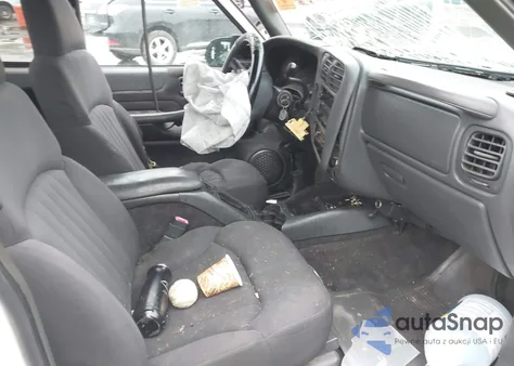 2003 Chevrolet S-10 Ls from USA, damaged, VIN 1GCCS19X538281537